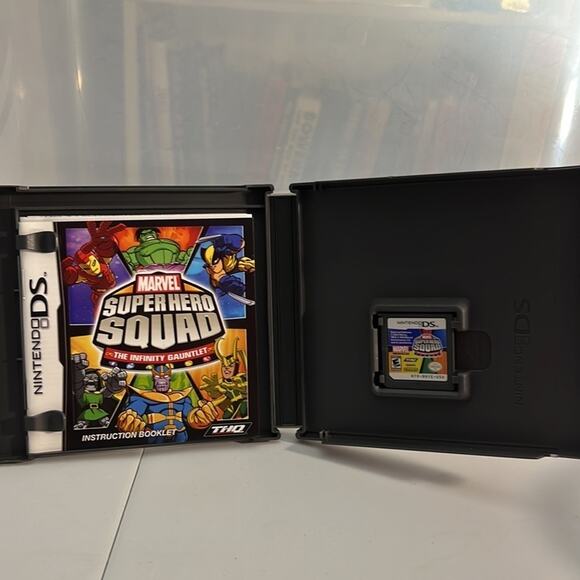 Nintendo DS Marvel Super Hero Squad - Picture 3 of 6